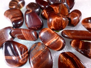Tiger Eye - Red - up to 2g Tumbled Stone (Selected)
