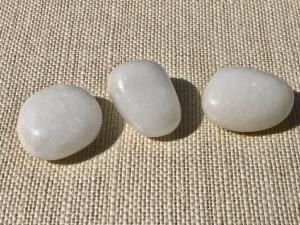 Jade - White - 20g to 25g Tumbled Stone (Selected)