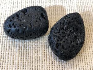 Lava - Black - 15g to 20g Tumbled (Selected)