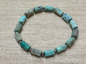 Turquoise - Hubei Turquoise with Stainless Steel Beads - 21cm Elasticated Bracelet (ref SHMB122974)