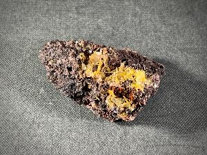 Wulfenite, from Glove Mine, Arizona, U.S.A. (REF:WUL1)